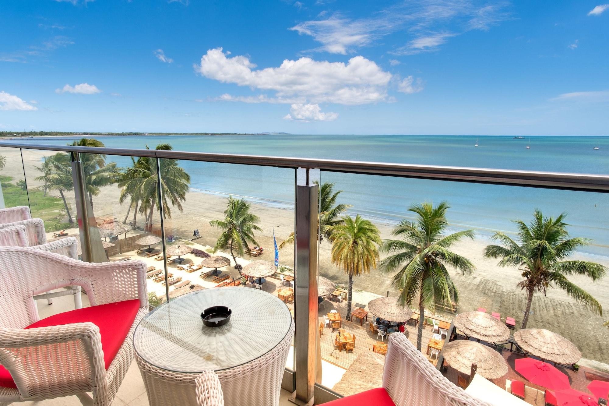 Ramada Suites By Wyndham Wailoaloa Beach Fiji Nadi Exterior foto